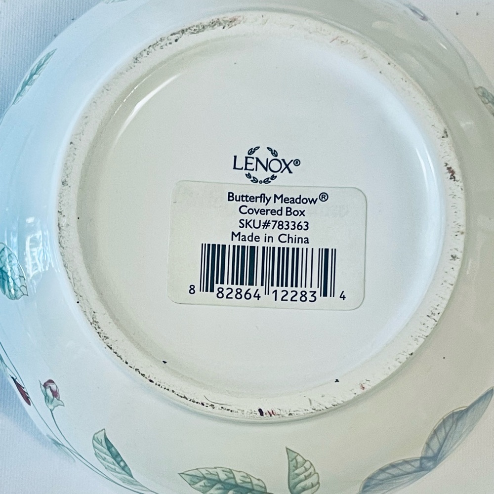 LENOX Butterfly Meadow Ceramic floral 
Sugar Bowl Canister With Lid - Picture 7 of 7